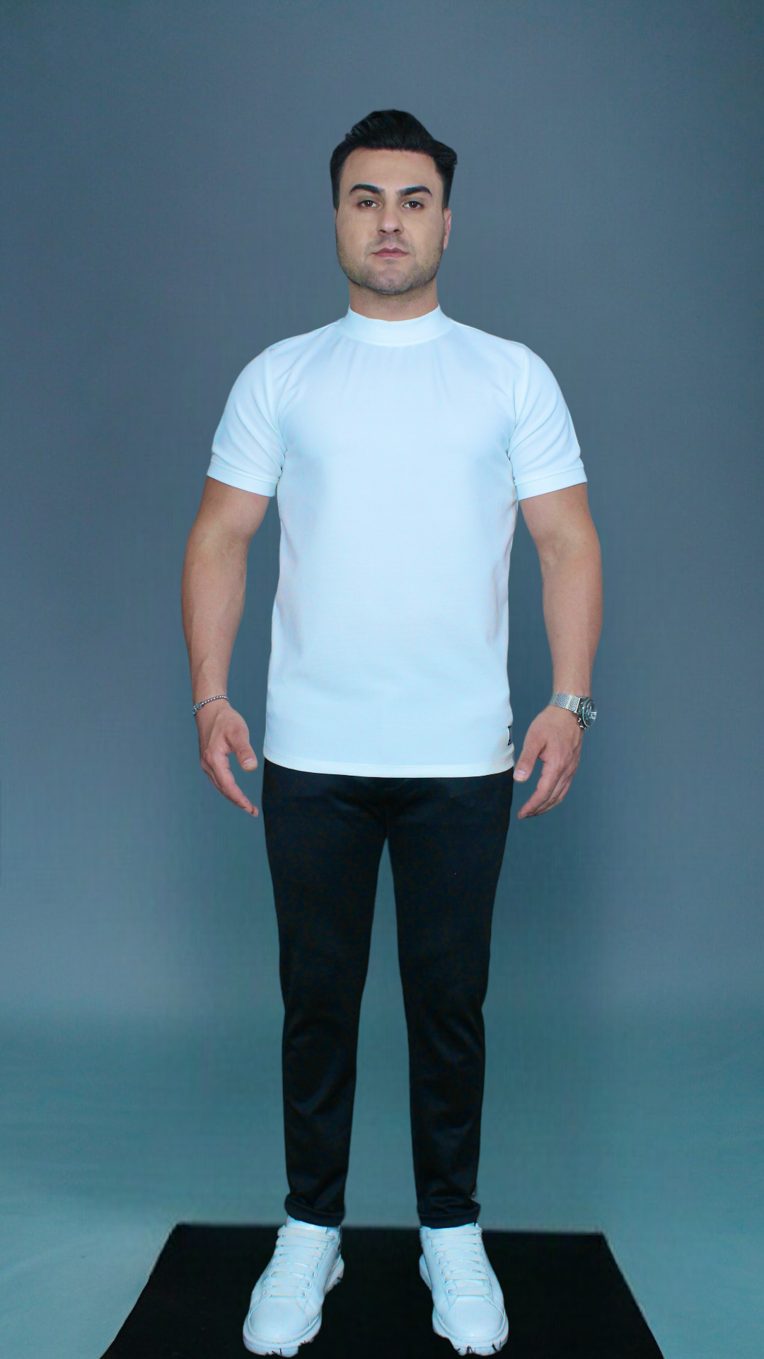 MEMZ TURTLENECKTEE IN WHITE