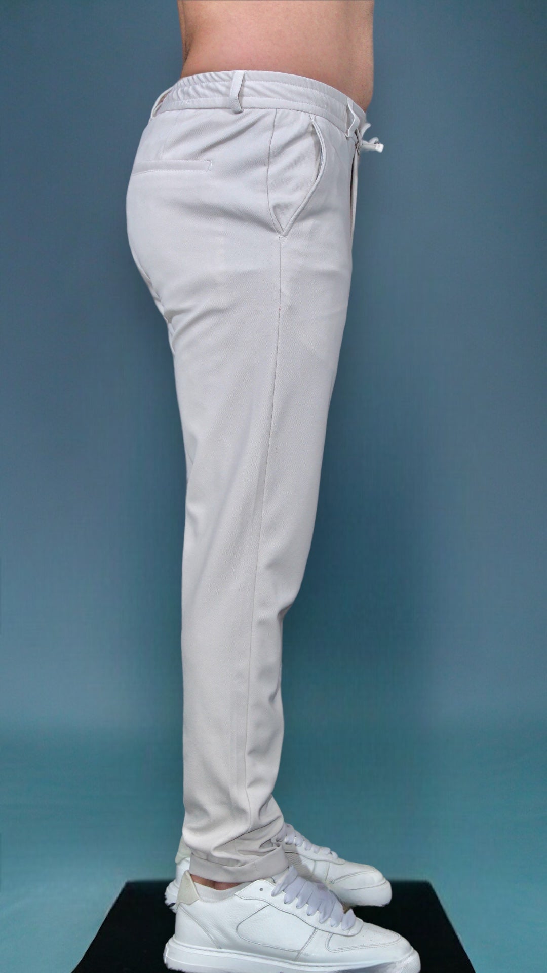 MEMZ PREMIUM TAPERED TROUSERS - ECRU