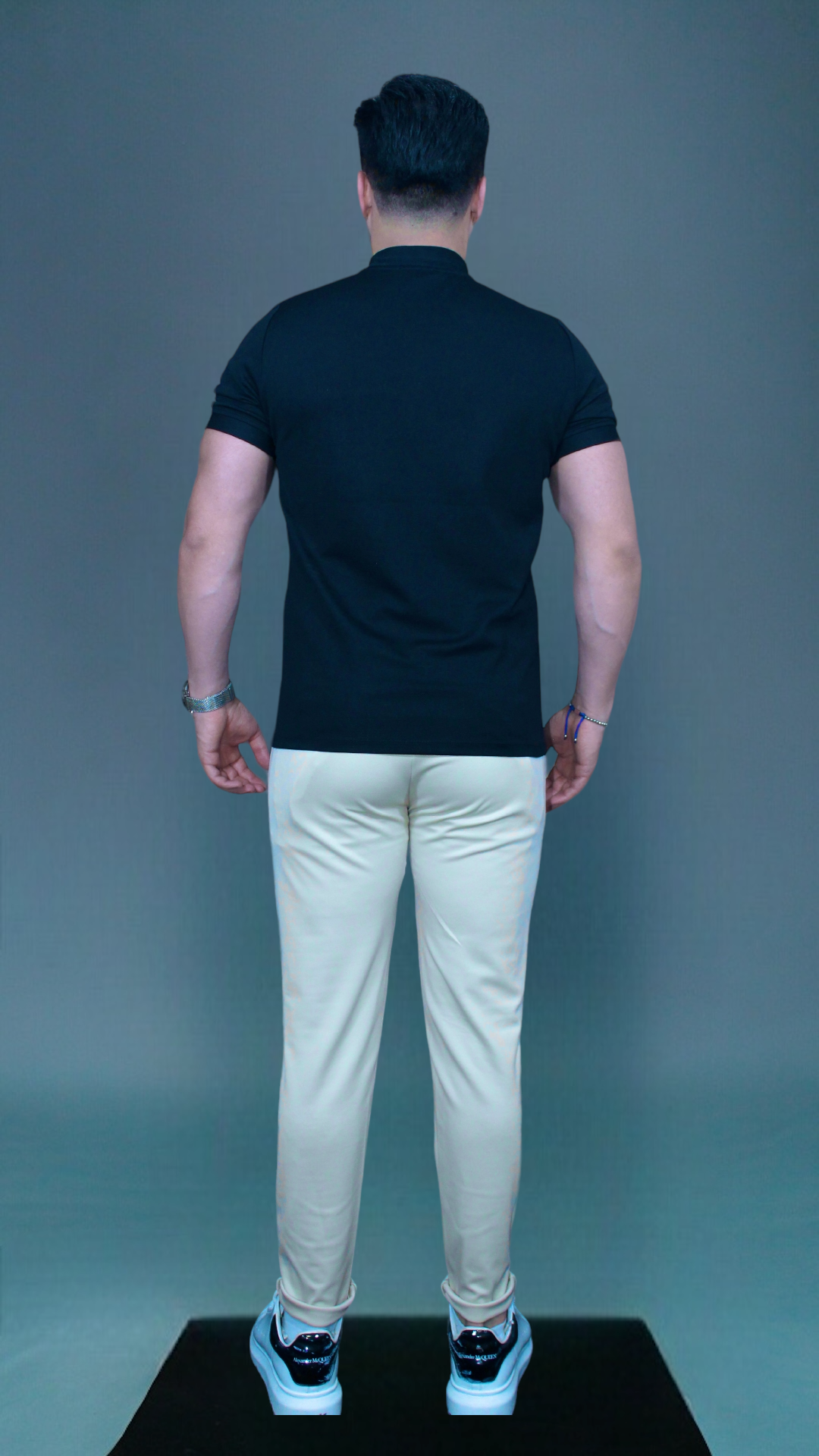 MEMZ TURTLENECK TEE IN BLACK