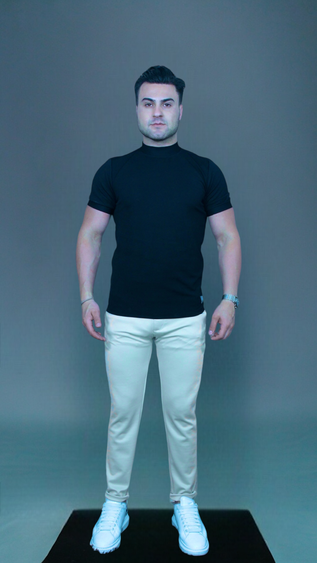 MEMZ TURTLENECK TEE IN BLACK