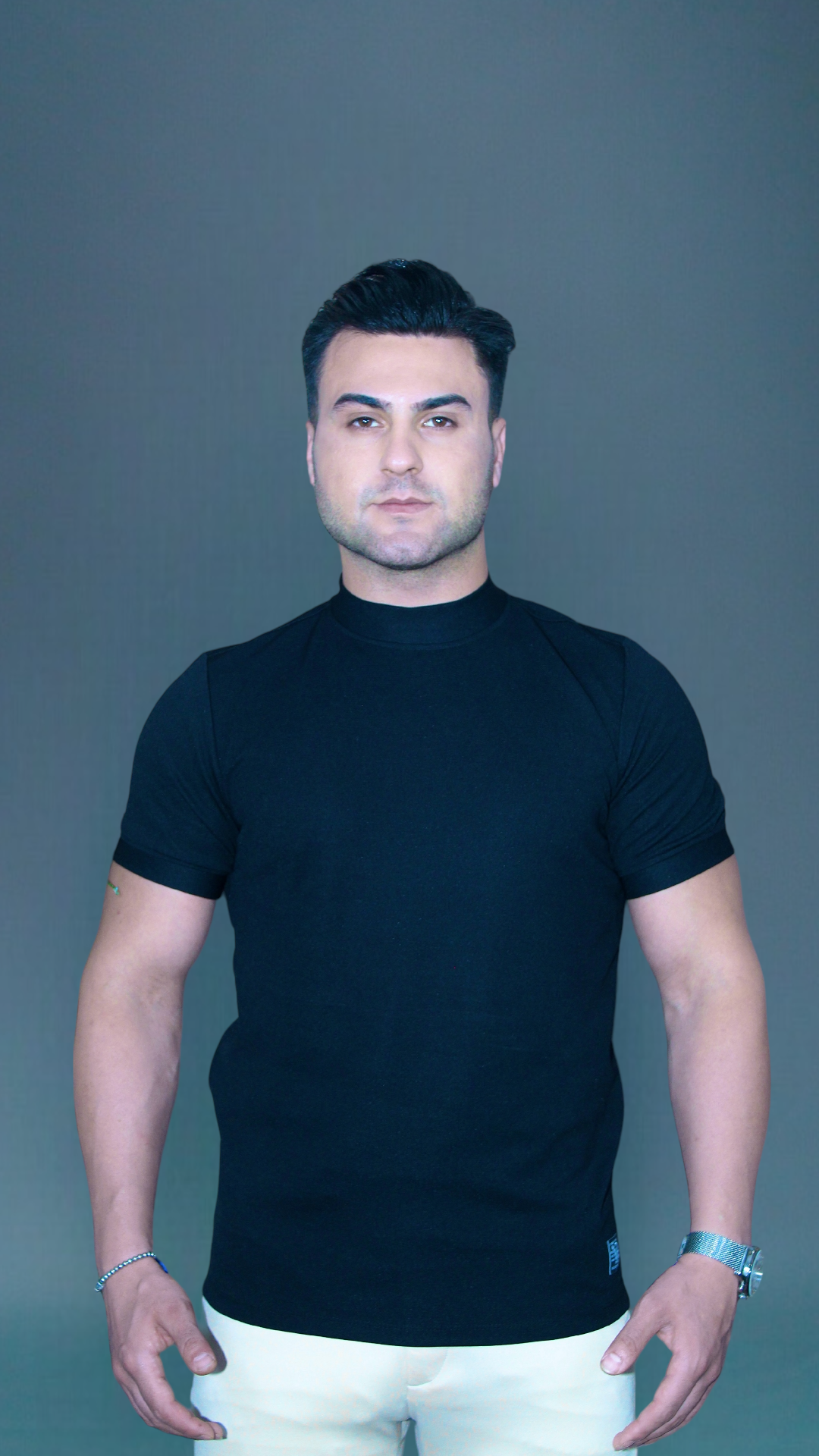 MEMZ TURTLENECK TEE IN BLACK