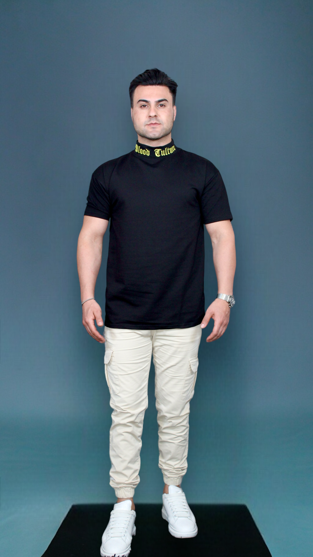 MEMZ SIGNATURE TURTLENECK TEE IN BLACK